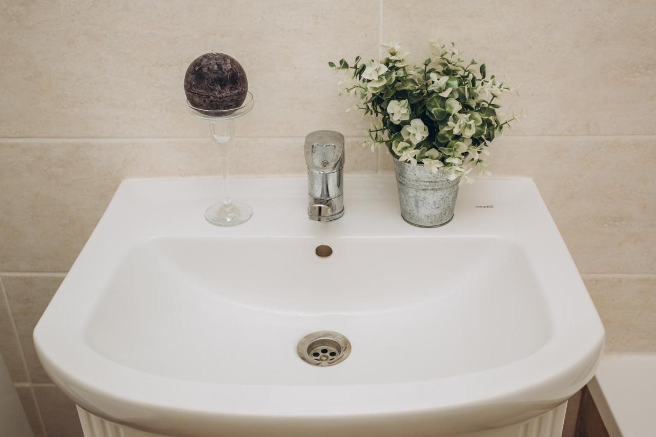 Luxe Apart-Hotel Near Lavina New Building 1 Floor سومي المظهر الخارجي الصورة